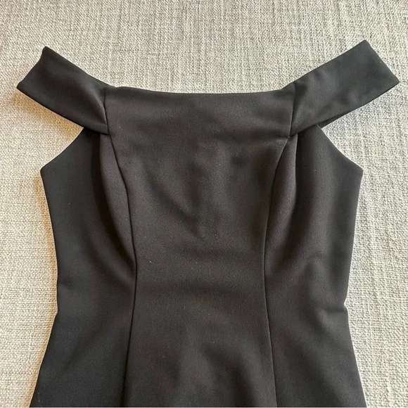 TEEZE ME Black Fit Flare Off Shoulder A-line Mini Dress Semi-Formal Junior 9/10 - Picture 3 of 13